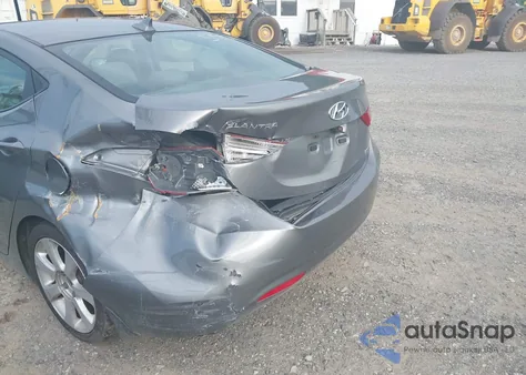 2013 Hyundai Elantra Gls/Limited z USA, uszkodzony, nr VIN 5NPDH4AE5DH357503